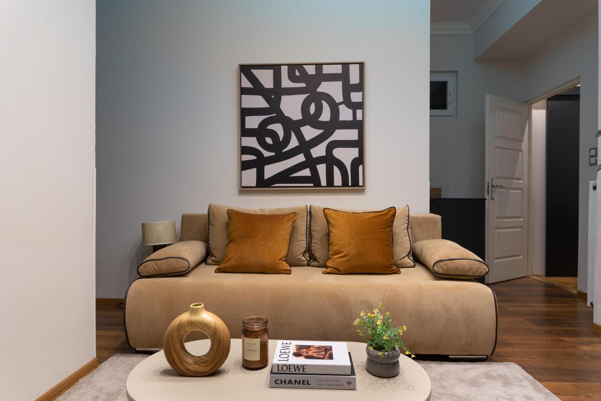 Chic Central 1Br Retreat Near New York Cafe With View Будапеща Екстериор снимка